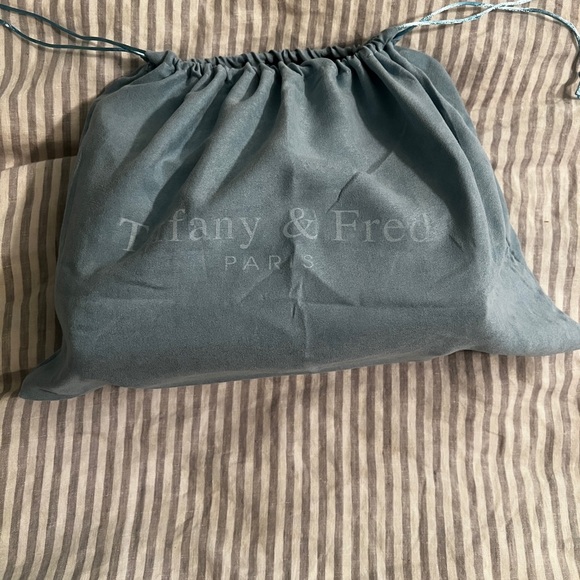 Like new Tiffany & Fred floral crossbody - Picture 3 of 8